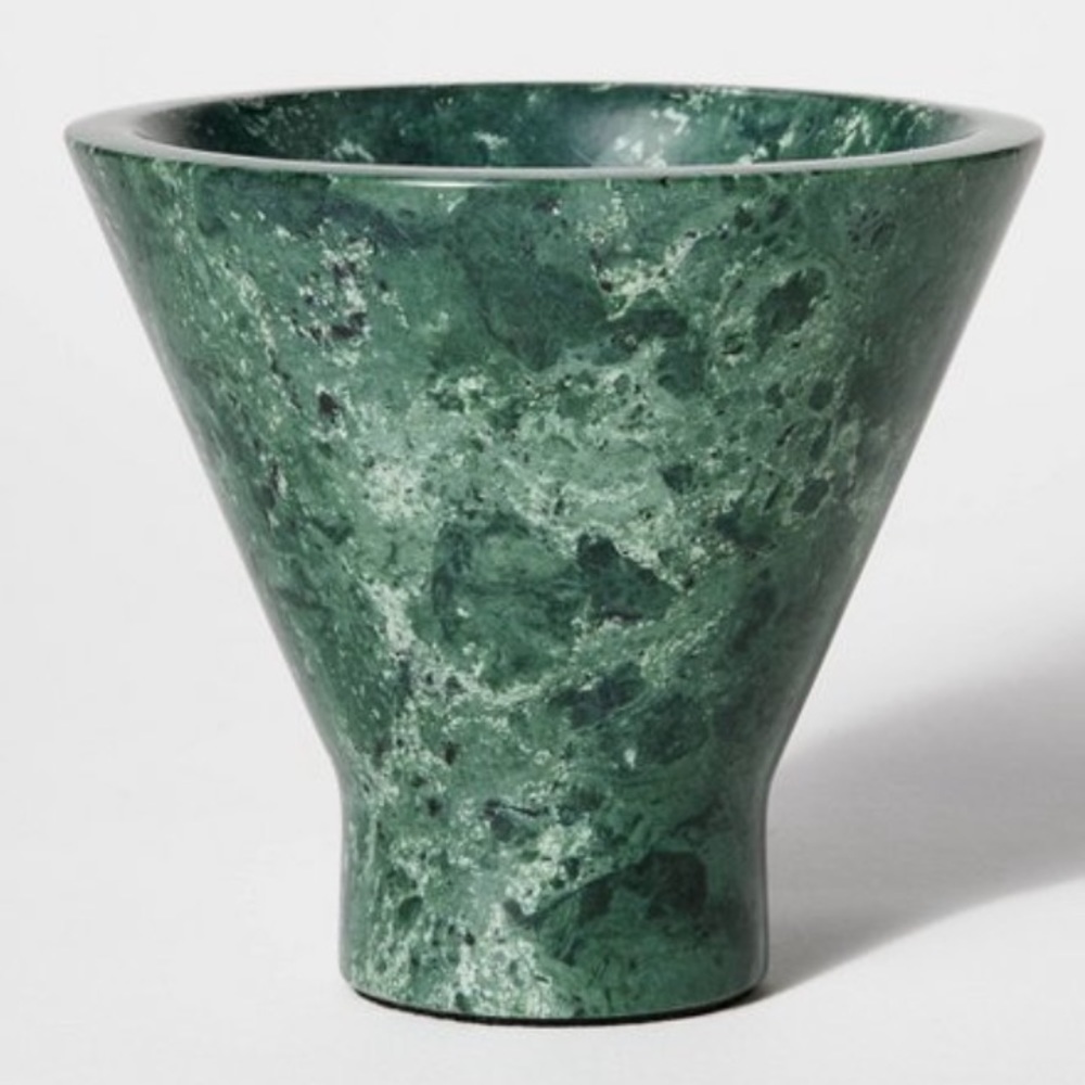 STUDIO MCGEE NWT marble bowl -green -3.5”